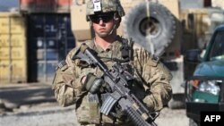 Taliban Qəndəharda polis məntəqəsini hədəf alıb