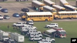 Suasana di SMA di Santa Fe, Texas, dekat Houston pasca penembakan, Jumat, 18 Mei 2018. (Foto: dok).