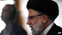 Presiden Iran Ebrahim Raisi berbicara dalam konferensi pers di Teheran, Iran, pada 29 Agustus 2023. (Foto: AP/Vahid Salemi)