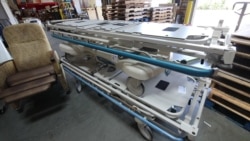 В Україну вирушили контейнери з медичним обладнанням, яке зібрали активісти у США. Відео