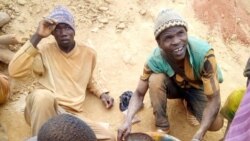 Dɔgɔkun tɛmɛnen, Mali ye damabo ɲɛmɔgɔ naani minɛ, u bɛɛ bɛ baara kɛ Canada tɔnba Barrick Gold fɛ. Ko u bɛɛ bilala ka bɔ kaso la