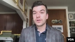 ลูคัส กัตเตอร์แมน ผู้อำนวยการโครงการ กลุ่ม Public Interest Research Group (PIRG)