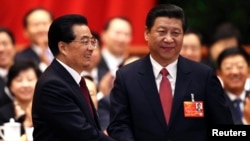 Xu Zintao o'rniga kelgan Shi Zinpin iqtisodiyotni yanada jonlantirishga va'da berayapti.