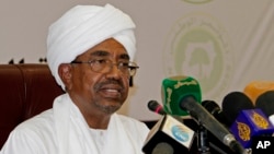 President Omar al-Bashir called for Sudanese national reconciliation on Monday before an audience that included his arch-rival, the religious and Islamist political leader Dr. Hassan al-Turabi.