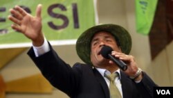 “No estoy dispuesto a volver a participar en estas cumbres, en las que no se debate los problemas de los pueblos latinoamericanos” afirmó Correa.