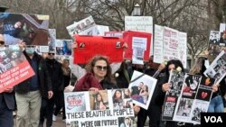 Xwepêşandan Washington D.C. li Dij Komkijiya li Dij Elewiyan li Sûriyê