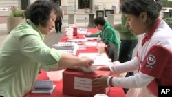 Red Cross donations table in downtown Los Angeles, California