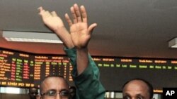 Ethiopian traders work on the floor of the Ethiopian Commodity Exchange (ECX) in the capital Addis Ababa. (File Photo)