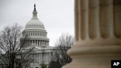 Capitol AS terlihat dari Gedung Kantor Senat Russell di Capitol Hill di Washington, Kamis, 12 Maret 2020. (Foto: AP)