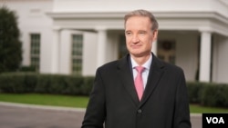 FILE - The National Security Council's Michael Carpenter is seen on White House grounds in Washington, Dec. 18, 2024. (VOA Ukrainian) 