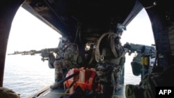 Máy bay của NATO tiếp tục gia tăng áp lực đối với nhà lãnh đạo Libya, tấn công các vị trí chung quanh Tripoli