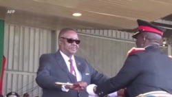 Les images de la prise de fonction du président du Malawi Peter Mutharika
