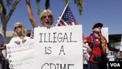 La ley anti-inmigrante en Arizona impulsó a muchas pequeñas comunidades a adoptar medidas similares.