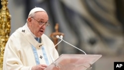 Paus Fransiskus di Vatikan 