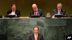 Jim Yong Kim, président de la Banque mondiale, prenant la parole au sommet sur les réfugiés et les migrants, le 19 septembre 2016.