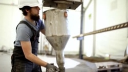 The First 3-D-Printed Building Goes Up in Denmark