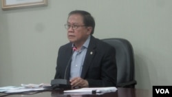 Menurut Menteri Sekretaris Kabinet, Dipo Alam, Presiden SBY mendukung upaya Menteri BUMN Dahlan Iskan untuk membongkar praktek pemerasan oknum DPR atas BUMN (VOA/Andylala Waluyo)