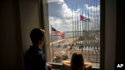 Gavanada Amerikaning elchixonasi ishlayapti.