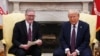Tông thống Donald Trump gặp Thủ tướng Anh Keir Starmer, trái, tại Tòa Bạch Ốc ngày 27/2/2025.