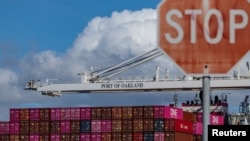 美中关税战2.0开打，中国虽锁定支持特朗普的“红州”农产品征收关税反击，但留有回旋余地。(路透社：2025年3月7日)