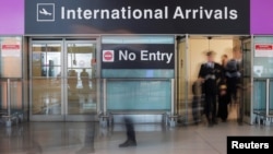 Kofar shiga wani filin tashin jirgen sama a Amurka