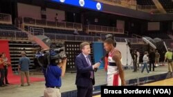 Bradley Beal des Wizards de Washington, à droite.