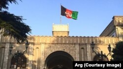 کابل می‌گوید مسکو هنوز به صورت رسمی در مورد حذف نام حکمتیار از فهرست تعزیرات سازمان ملل متحد چیزی نگفته است.