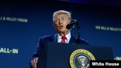 دونالد ترامپ - آرشیو