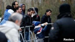 Kolumbiya hududiga noqonuniy yo&#39;llar bilan o&#39;tayotgan venesuelaliklar