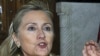 Clinton: Gadhafi Can End Crisis by Yielding