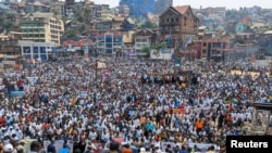 Abanyekongo bigaragambya bamagana u Rwanda mu mujyi wa Bukavu