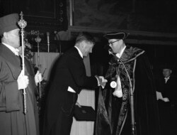 در سال ۱۹۰۱، برینگ موفق به دریافت اولین جایزه نوبل پزشکی شد