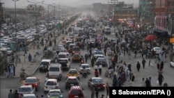 
د طالبانو د حکومت د کورنیو چارو د وزارت ویاند عبدالمتین قانع امریکا غږ ته ددې برید پخلی کړی دی اؤ وایي چې دا د یو ستر ځانمرګي برید هڅه وه