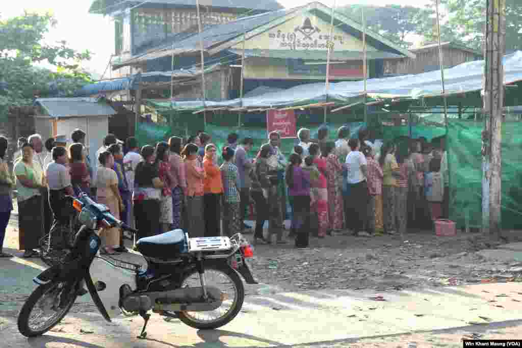 Voters lining up to vote in a polling station in Pyay Township. Nov. 8th, 2015