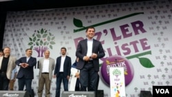 Turkey's Ruling Party Loses Parliamentary Majority 