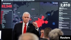 El vicepresidente de Estados UNidos, Mike Pence, habla durante una conferencia sobre las funciones del Grupo de Trabajo de EE.UU ante el coronavirus.